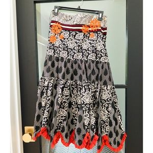 Globus S Black Multi Print Skirt